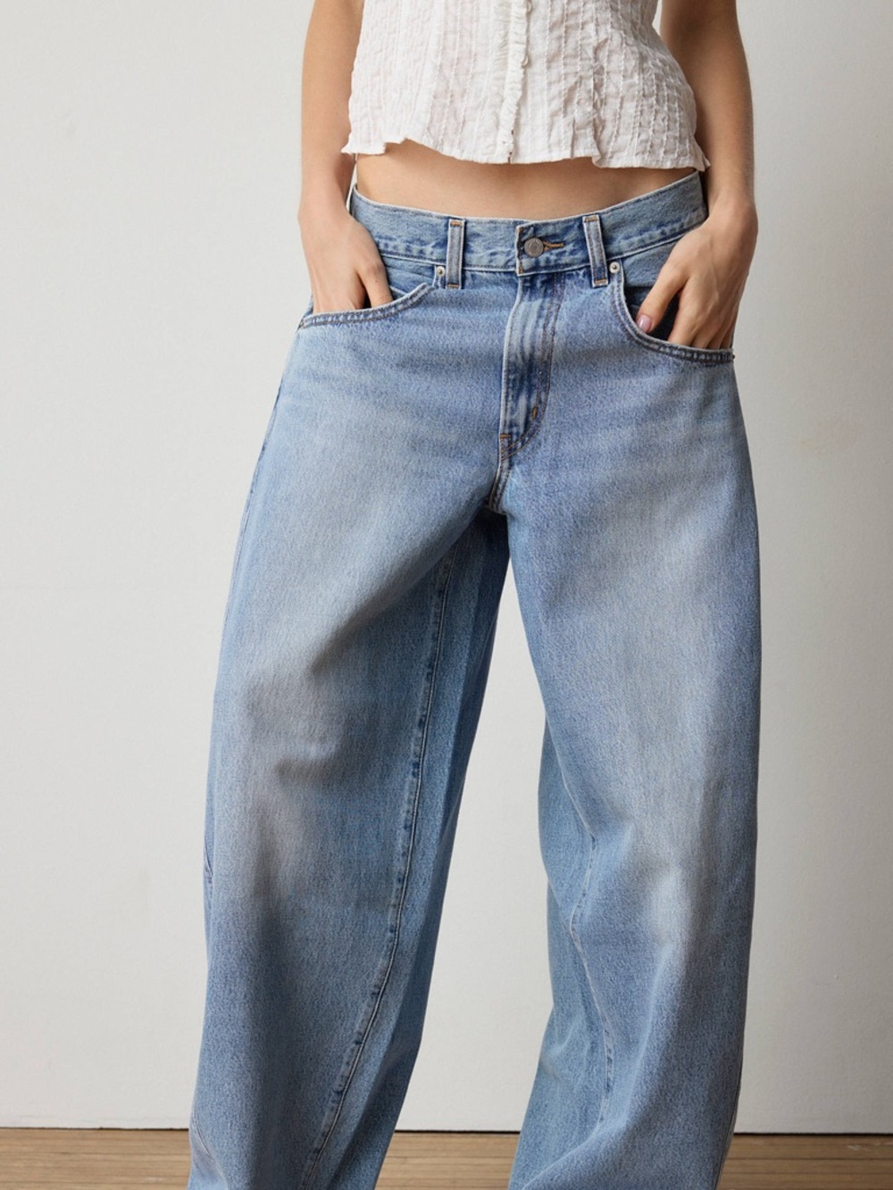 Super Baggy Barrel Jean - Picture 4 of 4